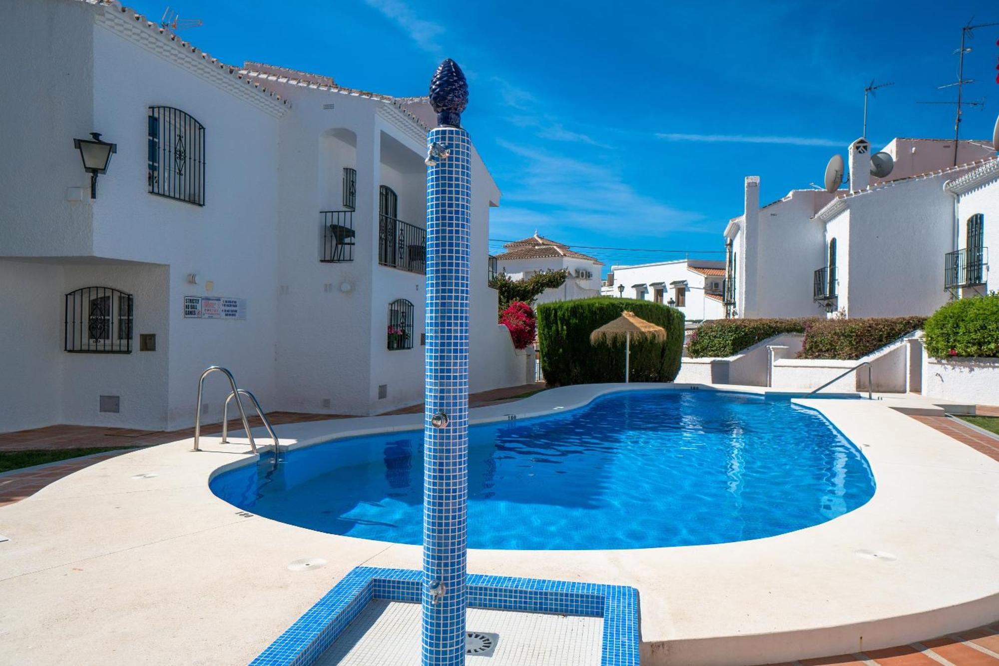 Villa Pinos 20 Menyber Nerja Exterior foto